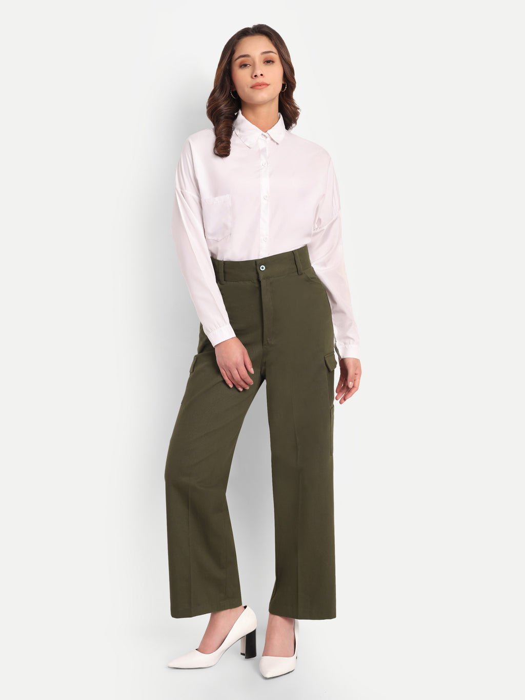 Women Olive Green High-Rise Straight Fit Cargo Trousers