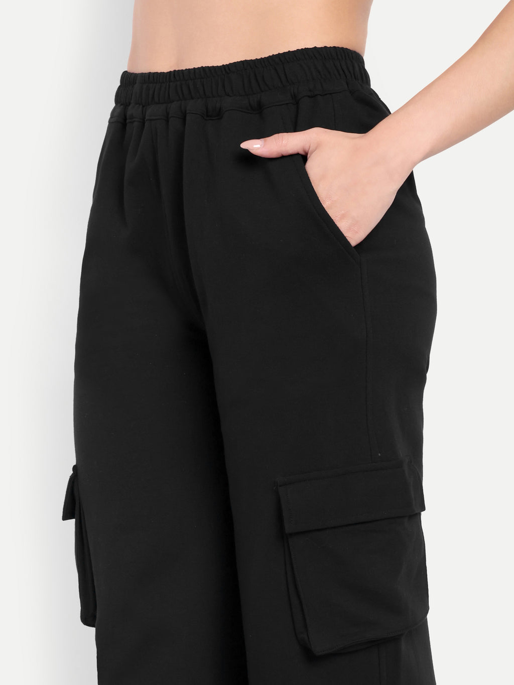 Women Solid Track Pants